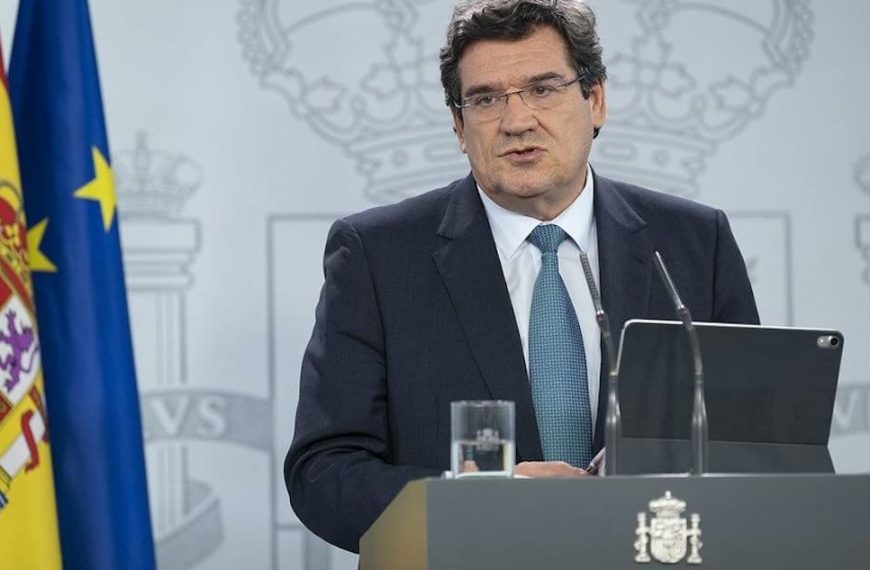 Spain DC celebrates the creation of the Ministry of Digital Transformation in Spain.