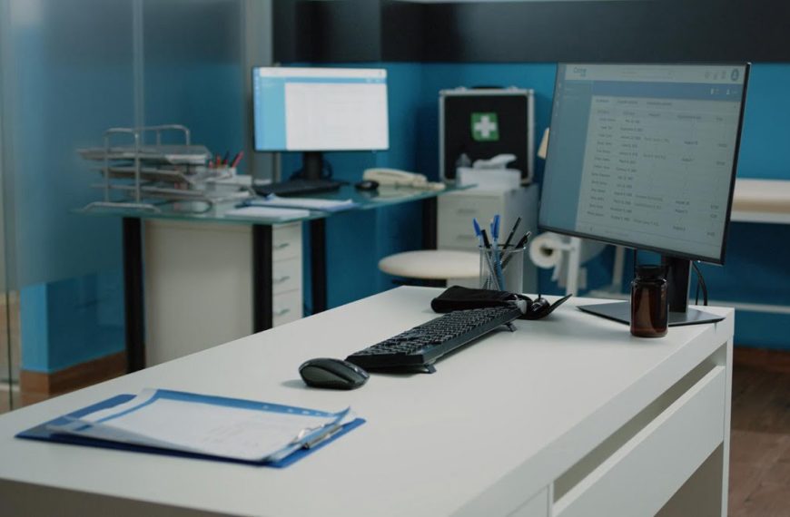 AMD presents the new generation of desktop processors for extreme PC gaming and performance for creators.