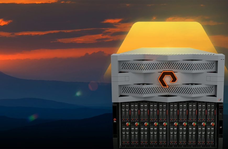 Pure Storage offers new self-service storage management features to enhance the customer service experience for clients worldwide.