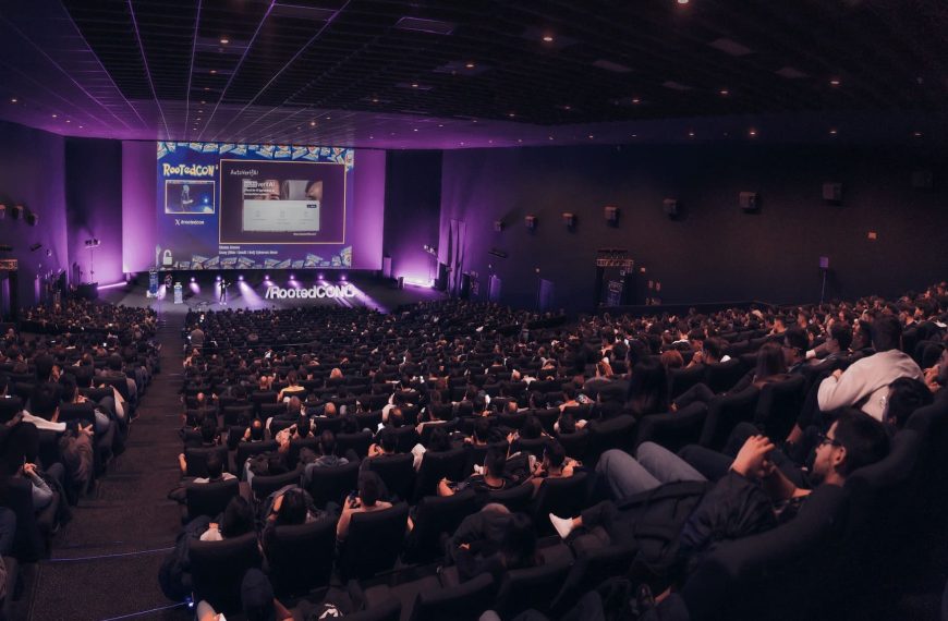 Cyberattacks with political and military purposes revealed at RootedCON.