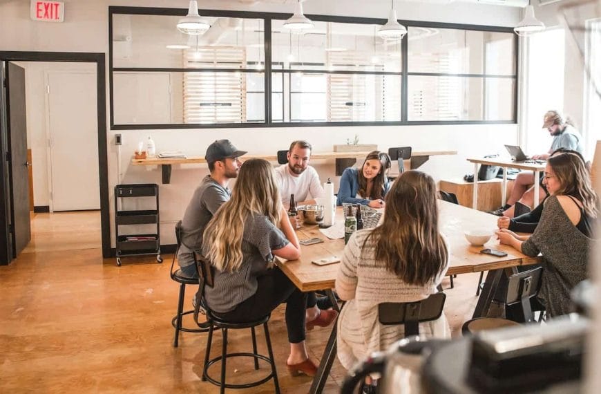 The Labor Market Revolution in Spain: Opportunities in Health and Sustainability