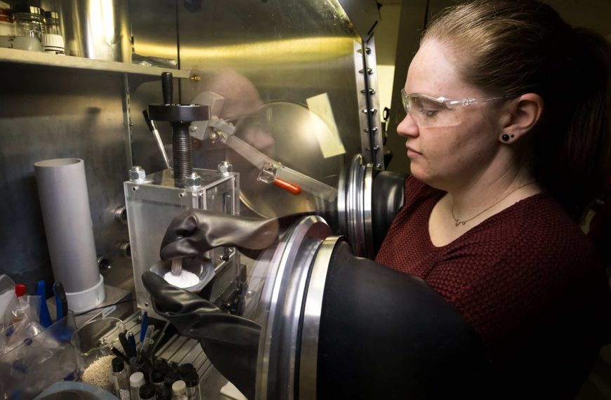 AI and high performance computing accelerate scientific discoveries.