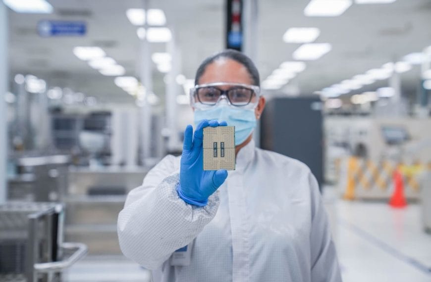 Leadership Change at Intel: Ann Kelleher Retires After Over 30 Years as Company Restructures Its Technology Leadership