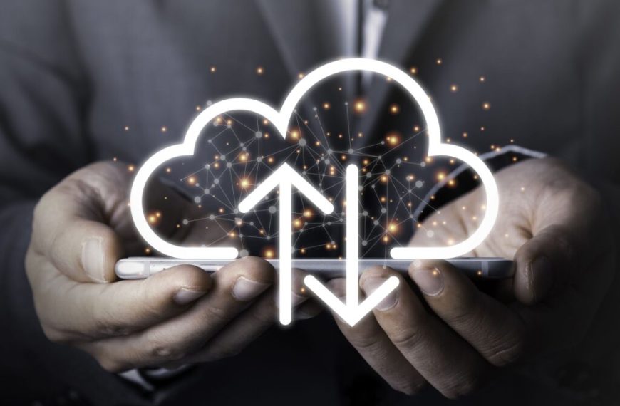 Public Cloud vs. Private Cloud: Which is the best option for your business?
