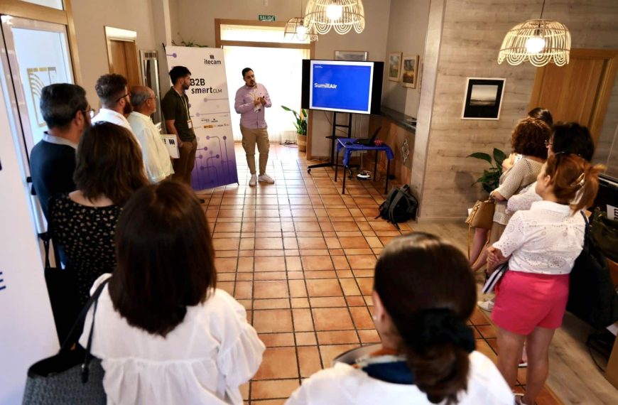 More than 40 professionals gather at the B2B Smart CLM event to drive the digitalization of their businesses.