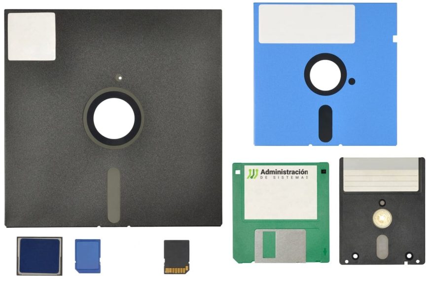 Japan eliminates the use of floppy disks after a regulatory effort
