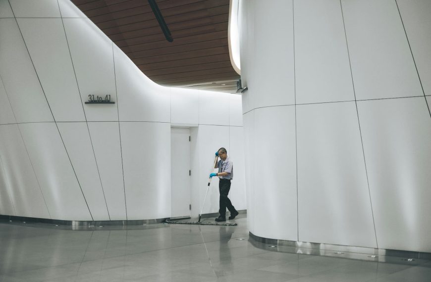 Why is a professional data center cleaning service required?