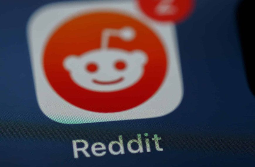 Reddit takes a big step in AI with the acquisition of Memorable AI.