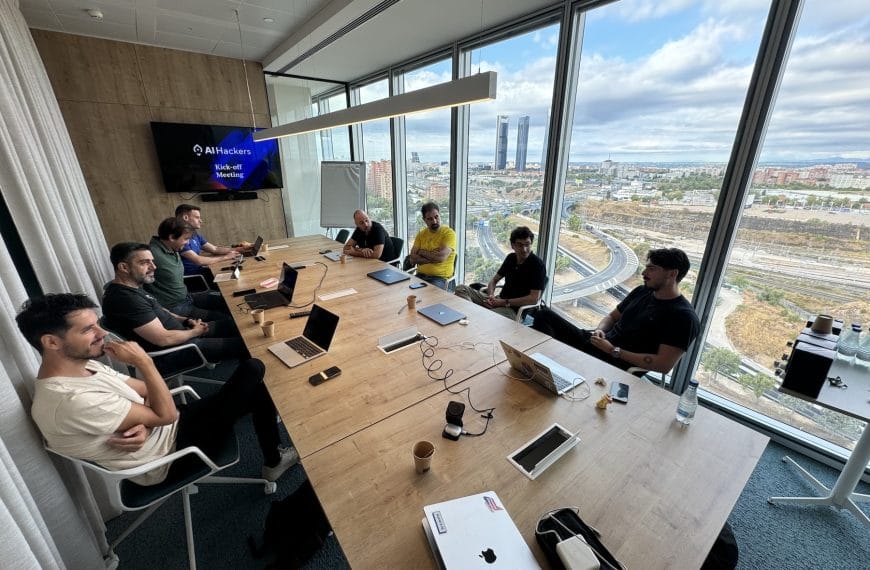 Product Hackers launches AI Hackers: new vertical of Artificial Intelligence to boost business growth