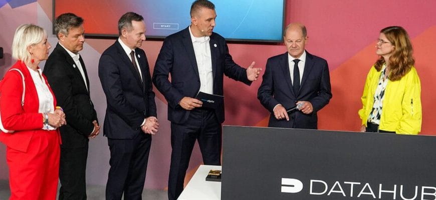 DataHub Europe: A European Platform for the Development of Safe and Sovereign AI