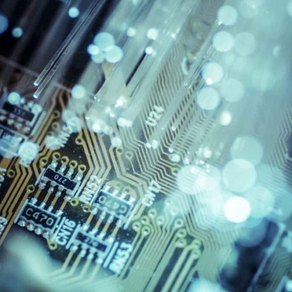 Lenovo Alerts: Cheap Memory Won’t Return Soon, and AI Has Already Changed the Price of PCs