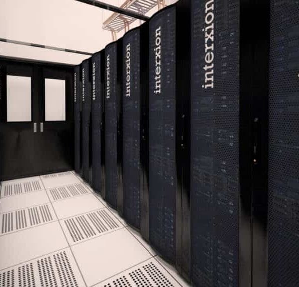 AWS strengthens its private interconnection in Spain: new Direct Connect point in Madrid (Digital Realty MAD3) with 10 and 100 Gbps links and MACsec