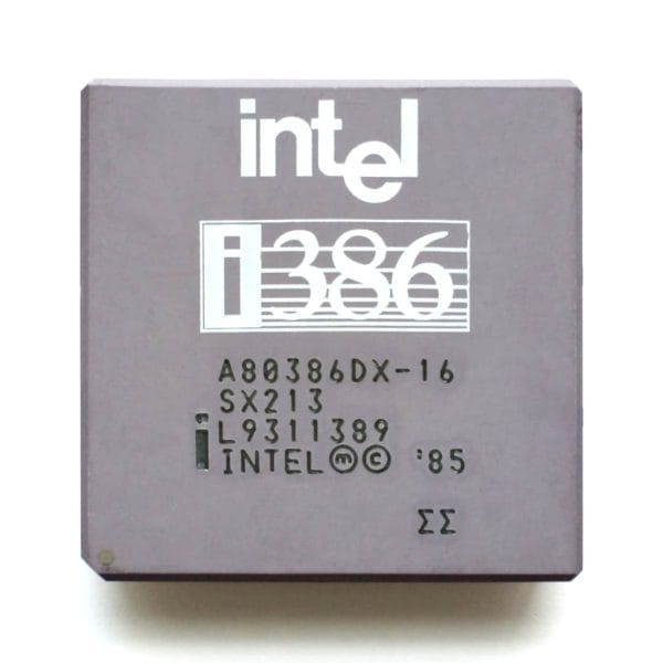 Scanning the Past: A CT Scan Reveals the Engineering Secrets of the Legendary Intel 386