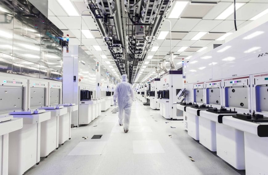 Intel and TSMC Negotiate Joint Venture to Manufacture Chips in the U.S.