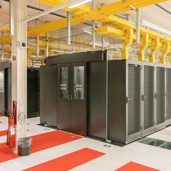 Swisscom expands its data center capacity with the acquisition of Bonvillars