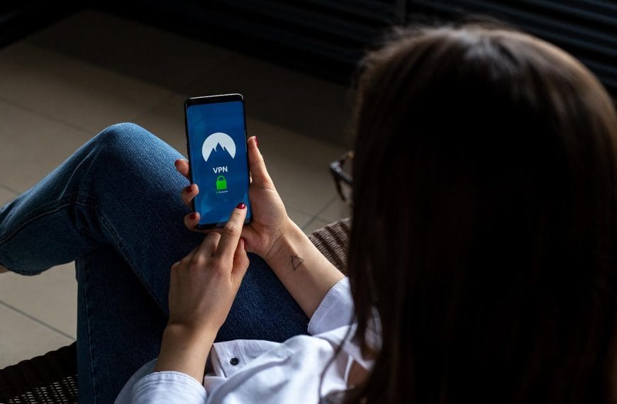 VPN Providers and IP Blocking: The Fight Against Piracy in France and Spain Affects Thousands of Businesses