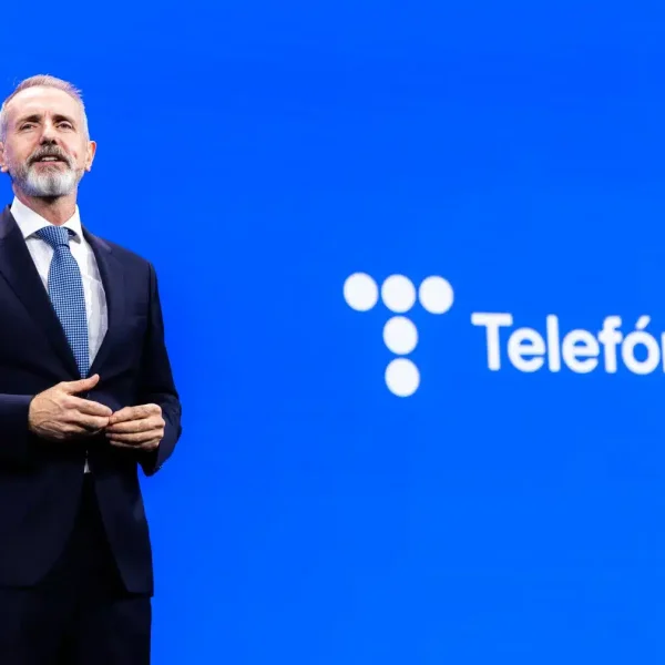 Telefónica plans to cut up to 5,000 jobs in Spain, reports El Confidencial.