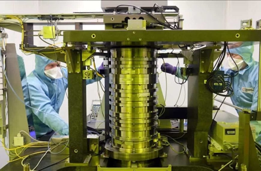 Russia Takes a Strategic Step Toward Technological Sovereignty with Its 350 nm Lithographic Scanner