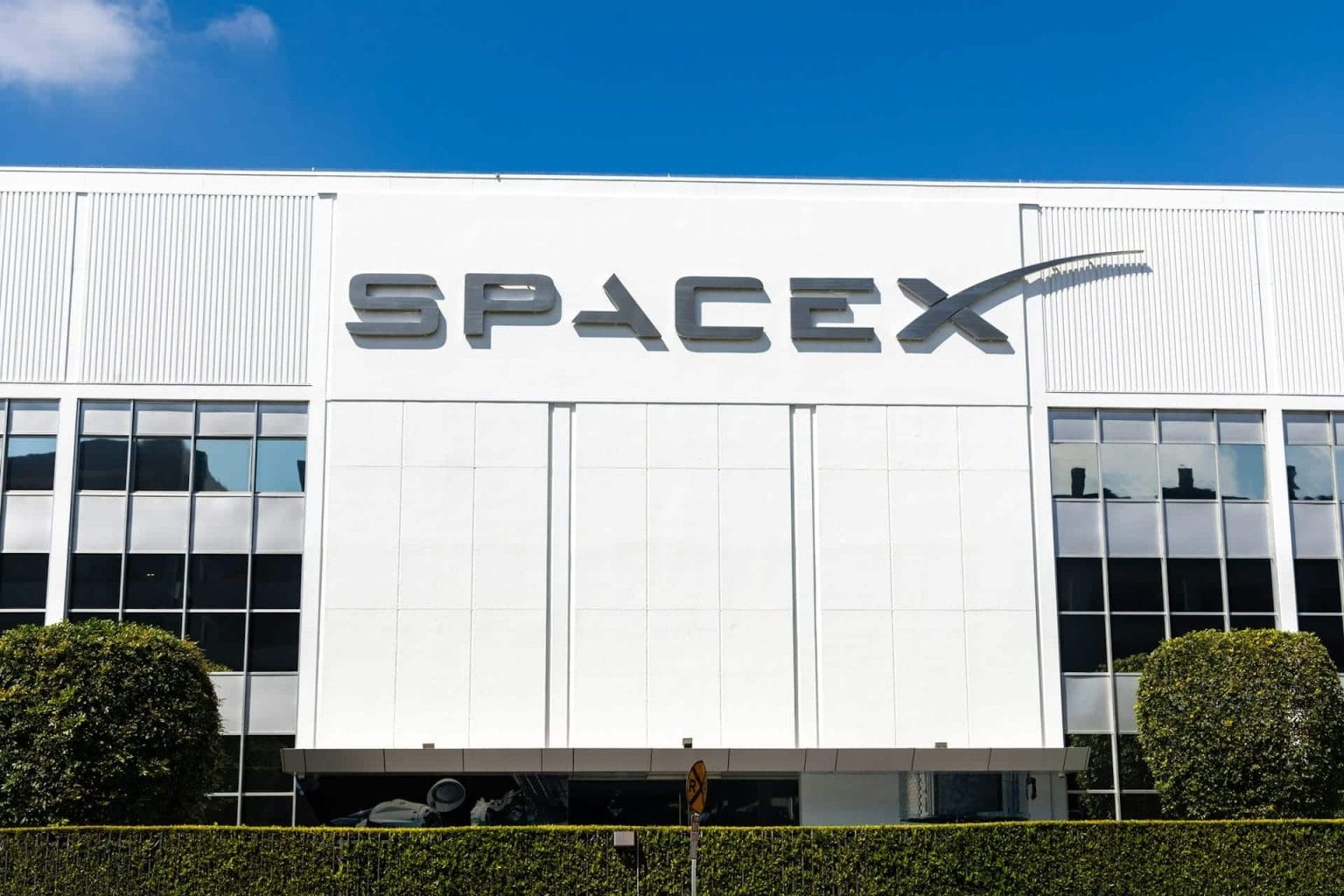 spacex hq