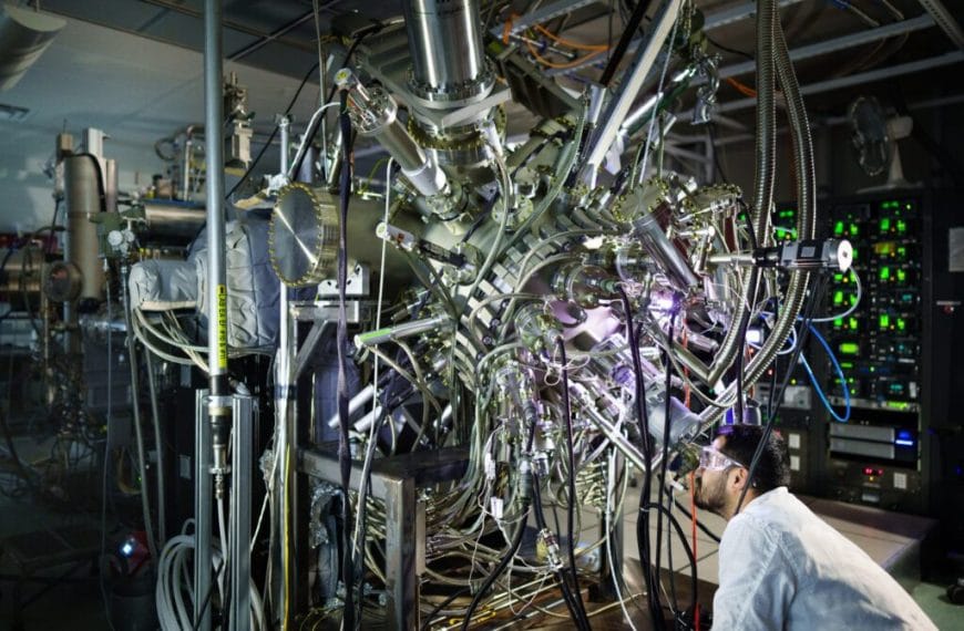 Revolution in Chip Cooling: Maxwell Labs and Sandia Bet on Laser as the Future of Computing Cooling