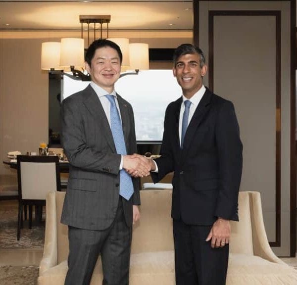SK Networks strengthens its commitment to artificial intelligence after meeting with former British Prime Minister Rishi Sunak.