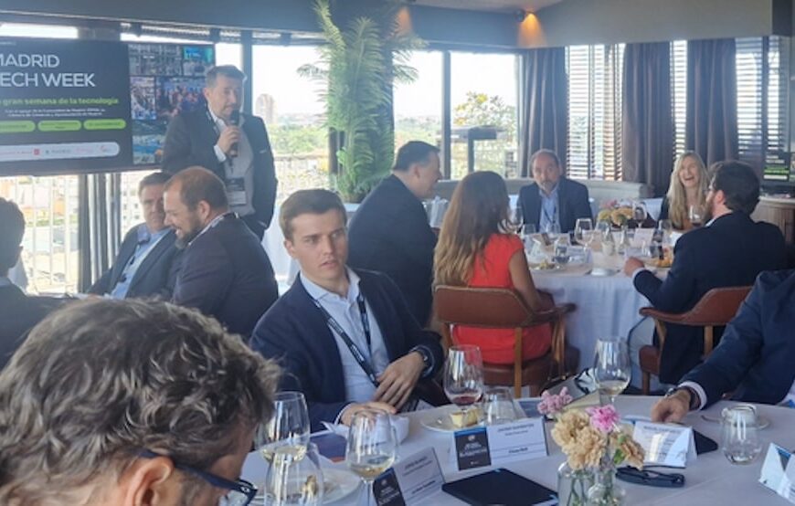 Big Data Leaders Call for Human Leadership and Judgment Amid Rise of Artificial Intelligence in Businesses