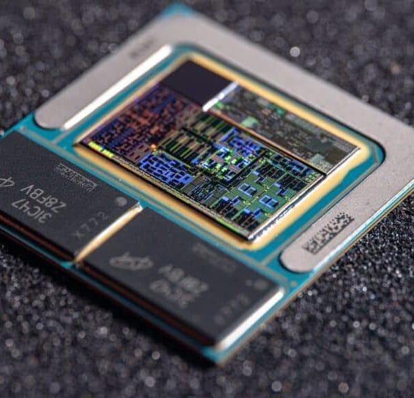 Intel Lunar Lake: The New Architecture Merging ARM Efficiency with x86 Power