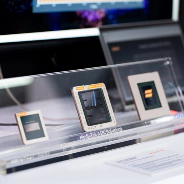 MediaTek Leads the Race to 2 Nanometers and Unveils Its AI Vision for a Connected World at COMPUTEX 2025