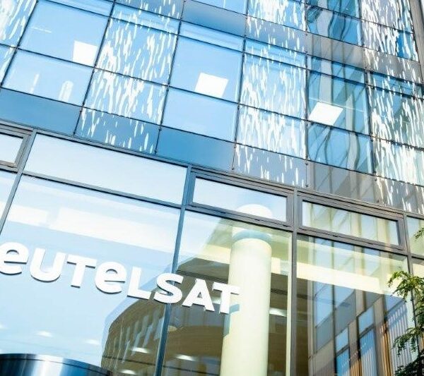 Eutelsat strengthens its commitment to space with a capital increase of 1.35 billion euros