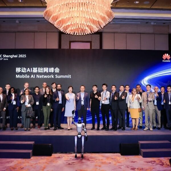 Huawei Drives Global Consensus on 5G-A Networks for the New Era of Mobile AI