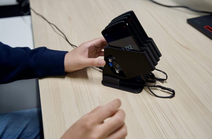 Researchers Repurpose Old Mobiles as Micro Data Centers to Boost Sustainable Computing