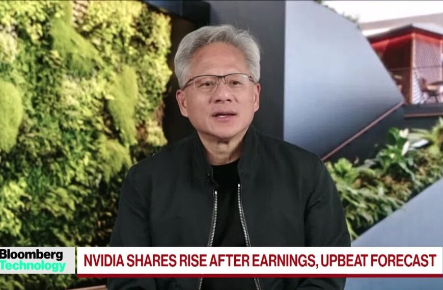 Trump warns of the “energy tsunami” of AI as Jensen Huang defends the urgency to double the U.S. electrical capacity