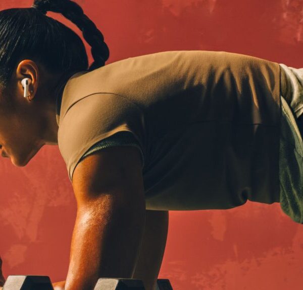 Apple blocks real-time translation of AirPods Pro 3 in Europe due to DMA: another victim of overregulation