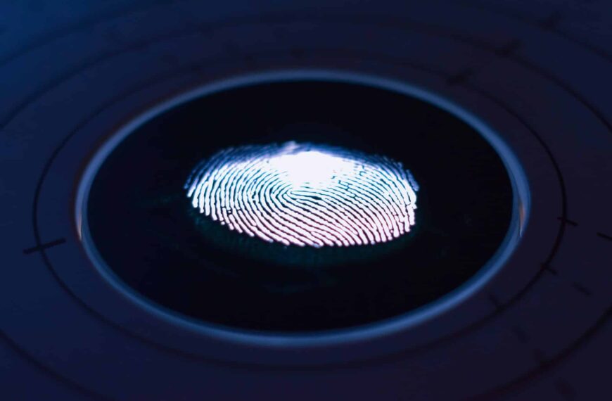 The AEPD makes it clear: using fingerprint data at work involves handling sensitive biometric data