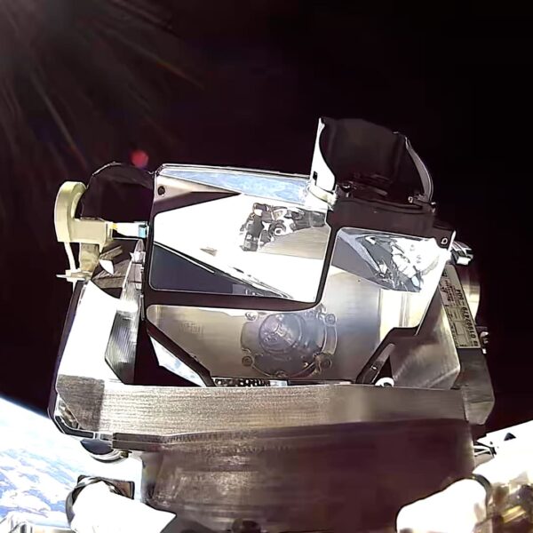 Muon Space Connects to Starlink: “Always-on” LEO Satellites with 25 Gb/s Lasers and Millisecond Latency