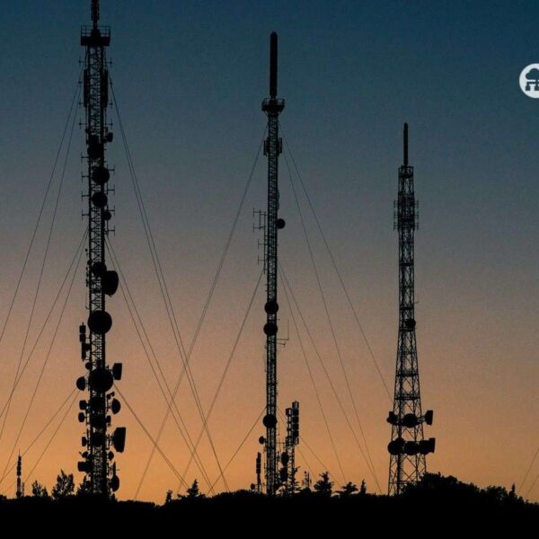 Cellnex reserves the sale of Towerlink France to Vauban Infra Fibre for 391 million: focus on “infra core” and disciplined asset rotation