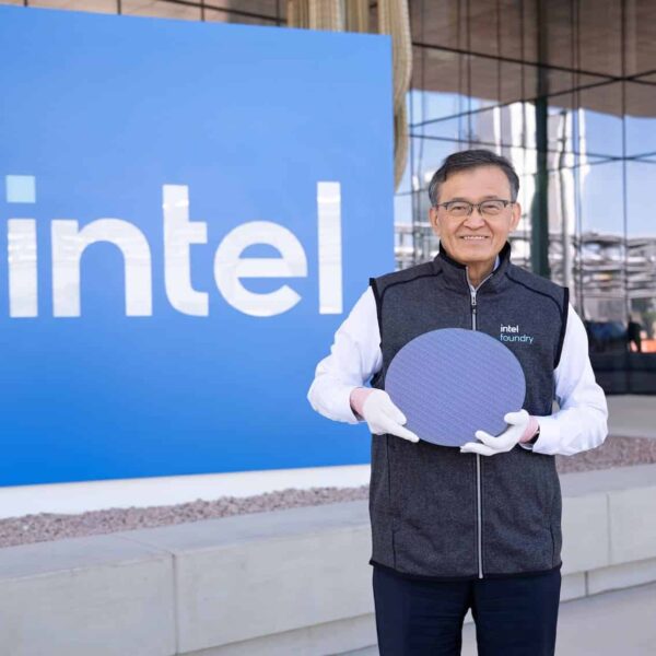 Intel Unveils Panther Lake: First AI PC in 18A, Production in Arizona This Year, and Xeon 6+ (Clearwater Forest) for 2026
