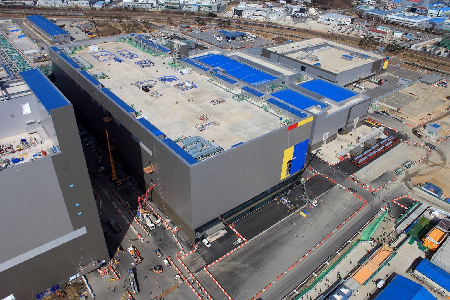 samsung electronics Pyeongtaek p2