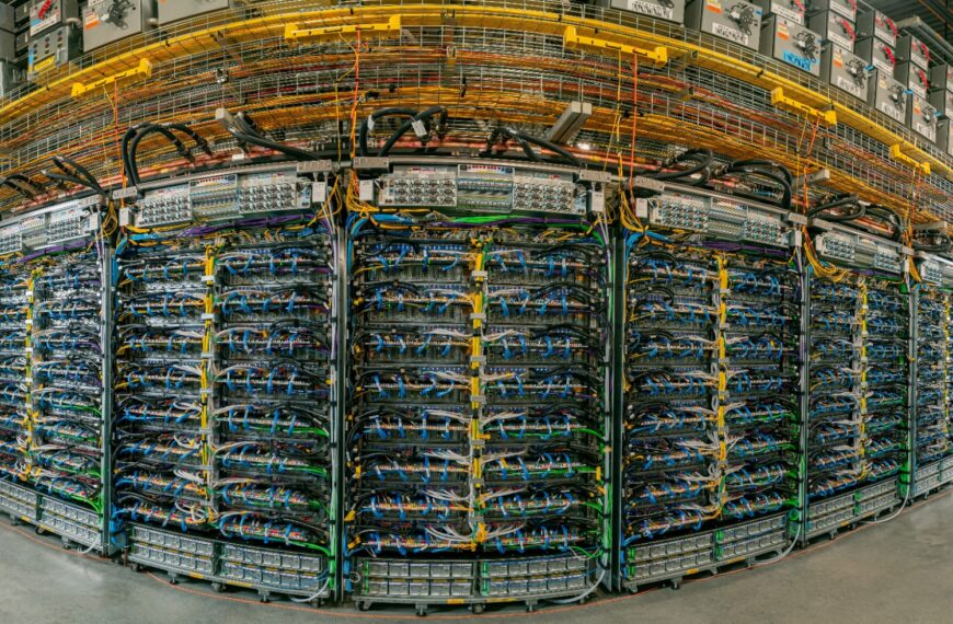 Google launches Ironwood (TPU v7) and new Axion VMs: planet-scale inference and lower costs