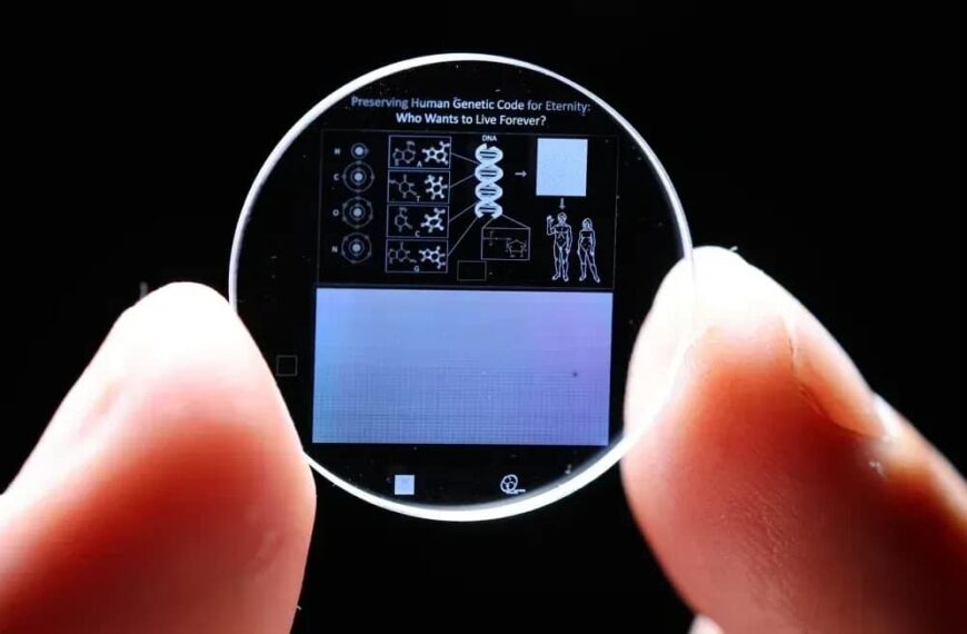 A Glass Disk to “Save the World”: The Leap from 5D Storage to Data Centers