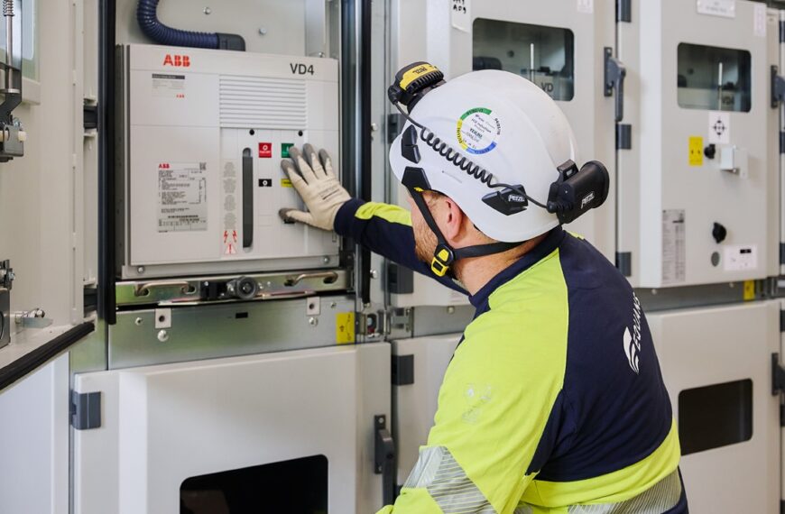 ABB and Kevlinx build energy-efficient data centers for scalable AI workloads