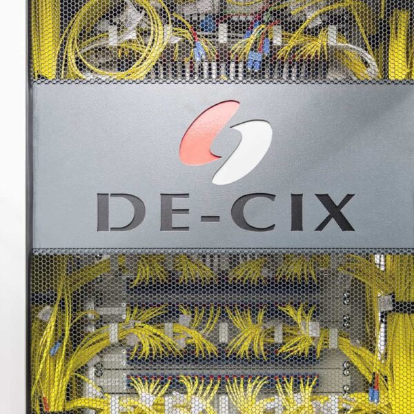 DE-CIX Madrid celebrates 10 years with stabilized traffic: what’s happening with neutral points in Spain