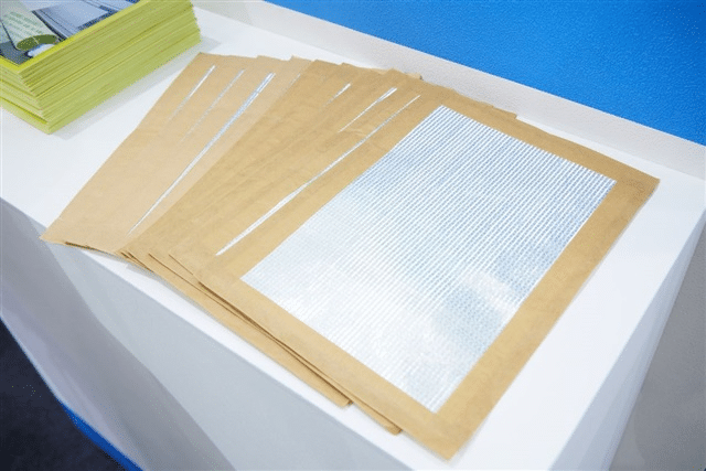 glass fiber cloud ai chip