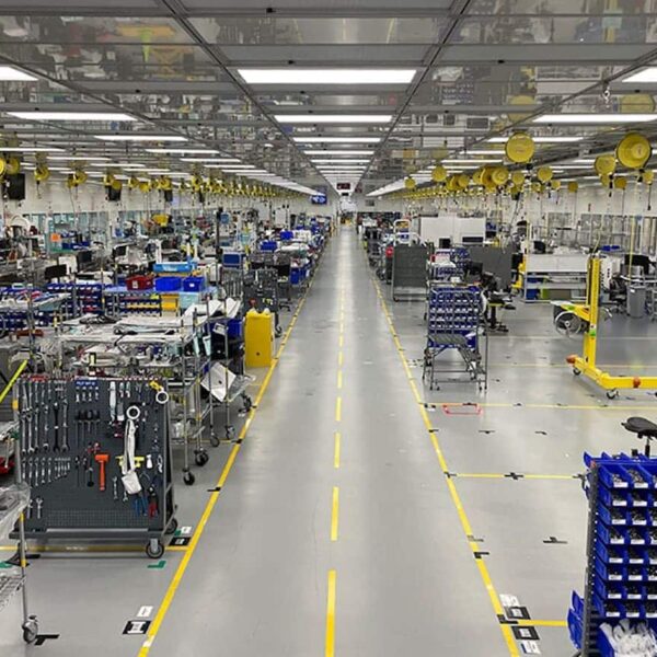 This is how the new VECTOR® TEOS 3D by Lam Research is manufactured in Oregon, a key component for advanced AI chip packaging