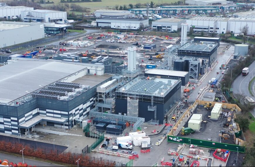 Pure DC and AVK launch the first microgrid for a data center in Europe in Dublin