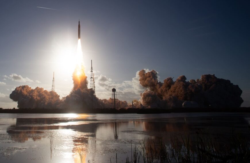 AT&T and FirstNet strengthen Artemis II mission communications to the Moon