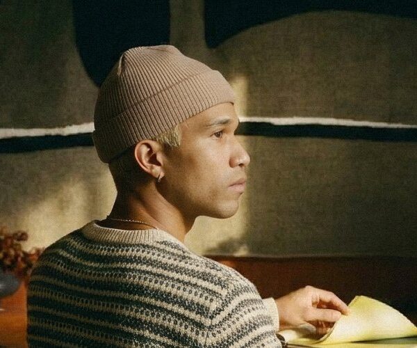 Sabi Challenges Neuralink with a BCI Hat that Wants to Write Thoughts