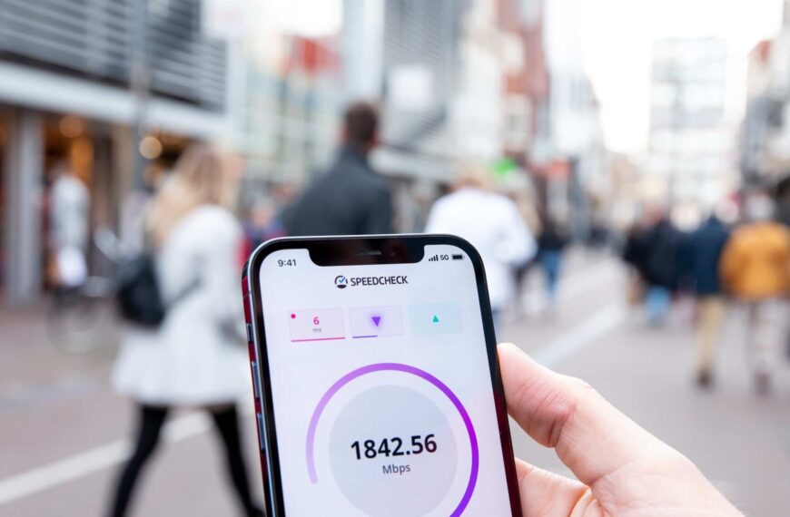 The Government proposes 100 Mbps universal and social discounts in telecommunications