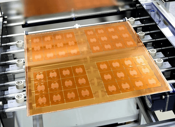 Absolics Glass Substrate Test for Next-Generation Network Chips