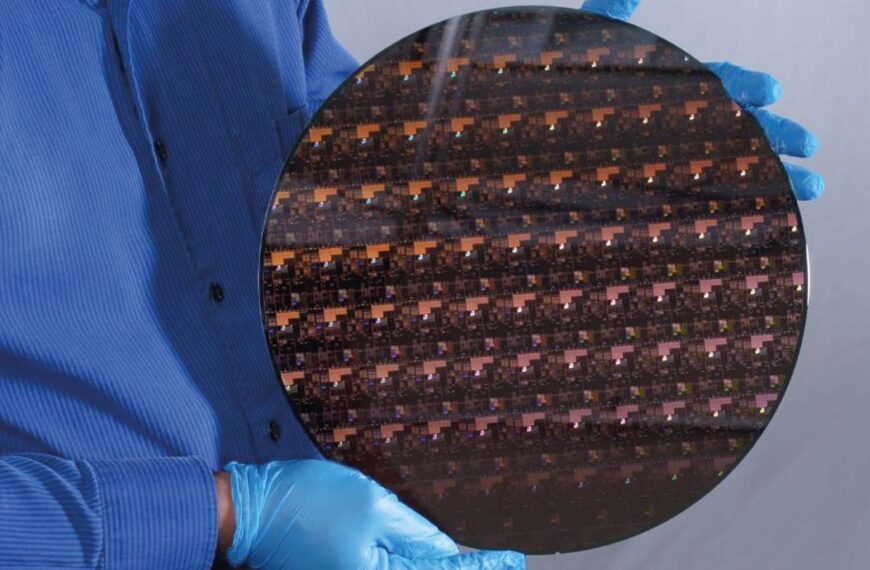 IBM introduces the world’s first sub-1-nanometer chip technology